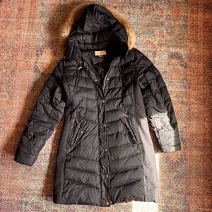 MICHAEL Michael Kors Black Hooded Quilted Puffer with Faux Fur Trim